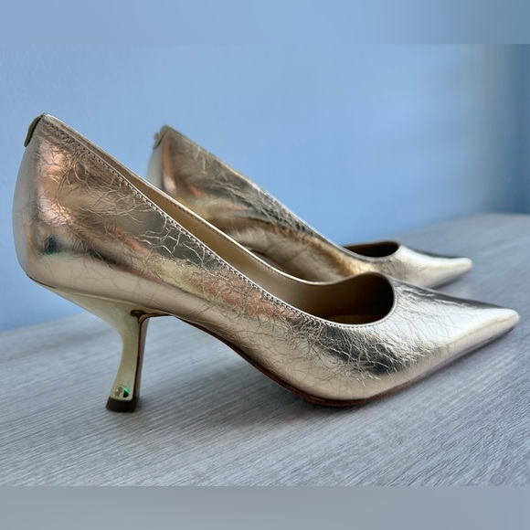 Michael Kors Women's Gold Luna Pointed Toe Pumps Size 6.5 - Picture 2 of 8